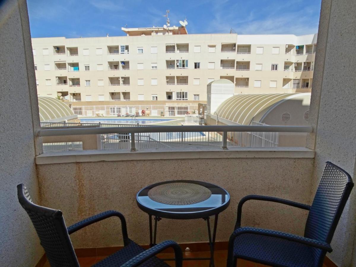 Apartamento Laguna Rosa Торевьиа Экстерьер фото
